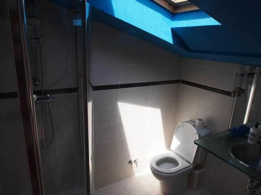 Modern Apt In Old Town W Cathedral Views ジローナ アパート