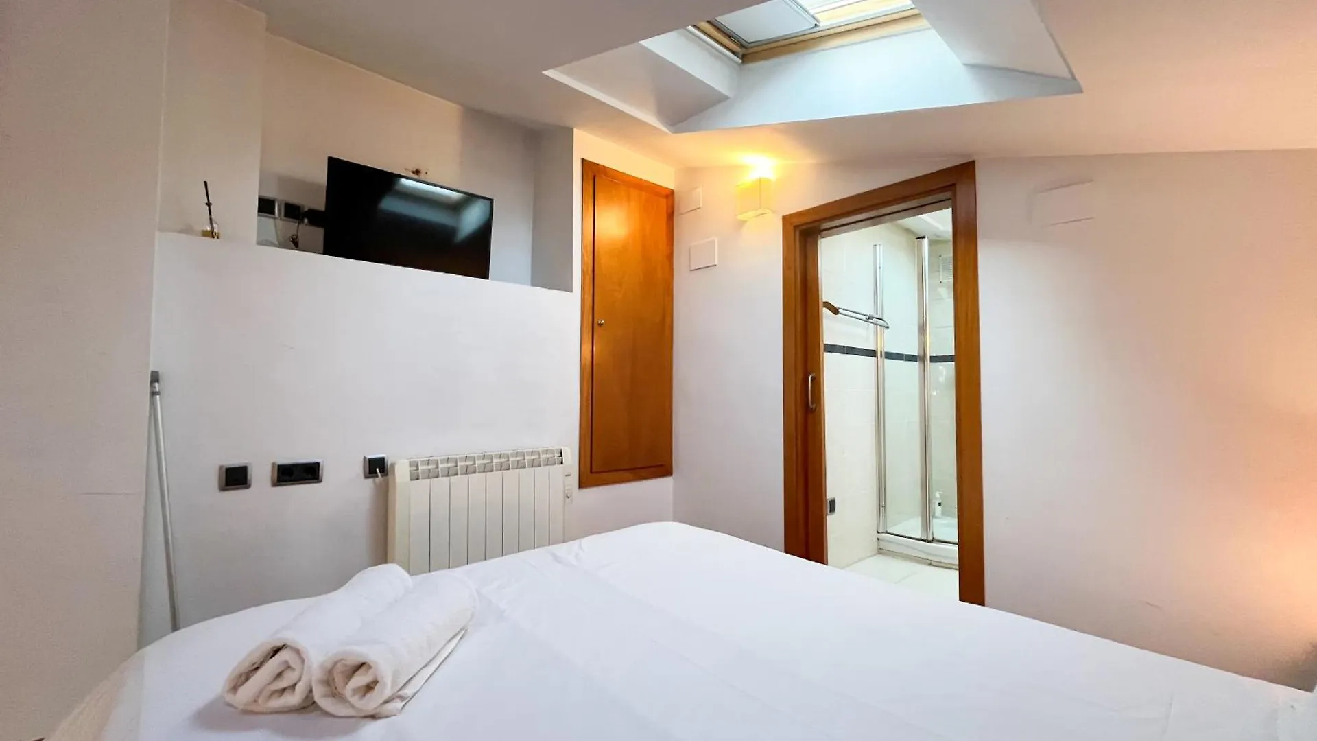 アパート Modern Apt In Old Town W Cathedral Views ジローナ